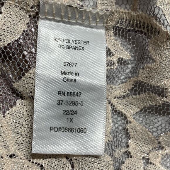 Roaman's Lace Sheer Ombre Bell Sleeve Top 22/24 1X - Picture 7 of 7